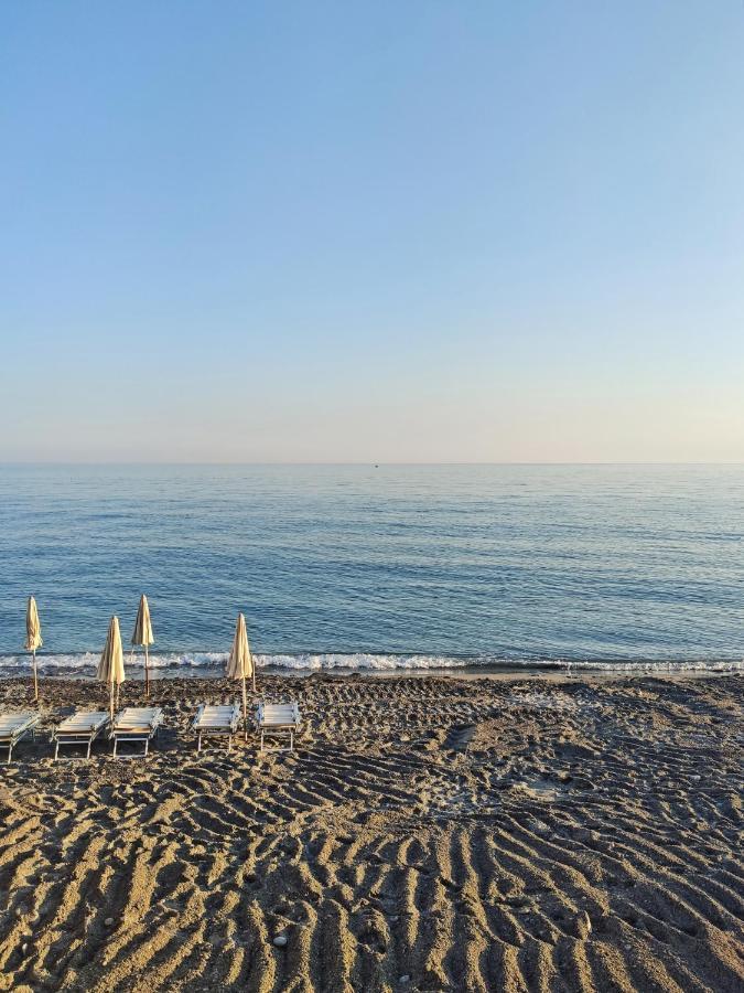 Ferienwohnung Casa Mare D'Arancio Bordighera Exterior foto